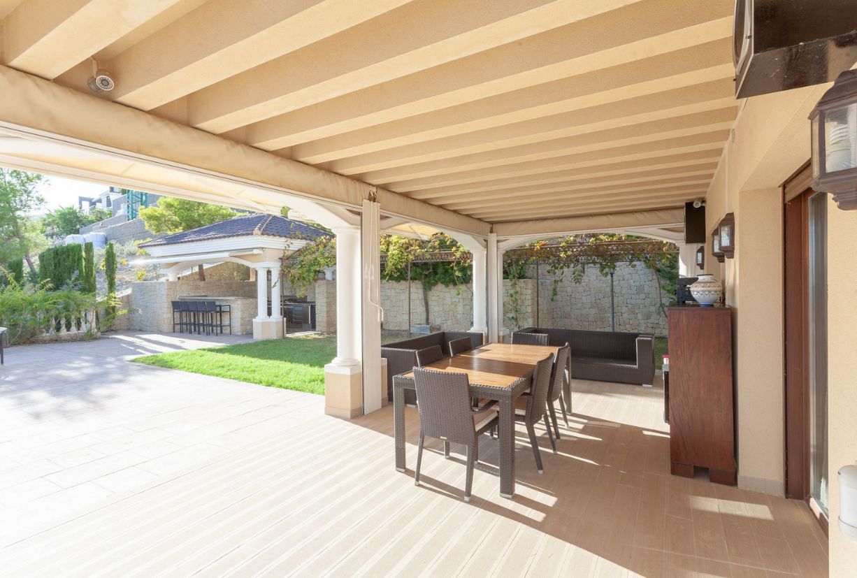 LUXURY AND UNIQUE VILLA DOROTEA IN BENISSA