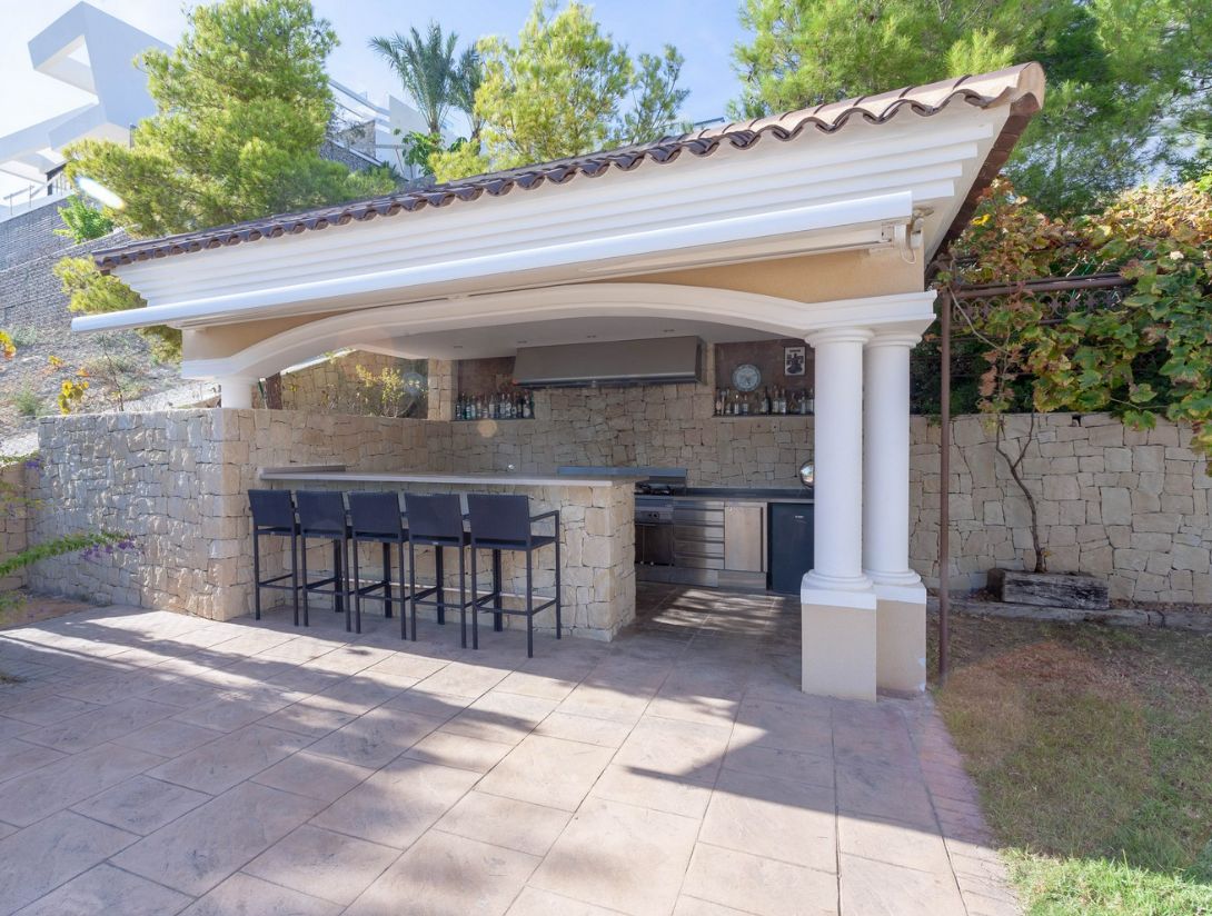 LUXURY AND UNIQUE VILLA DOROTEA IN BENISSA