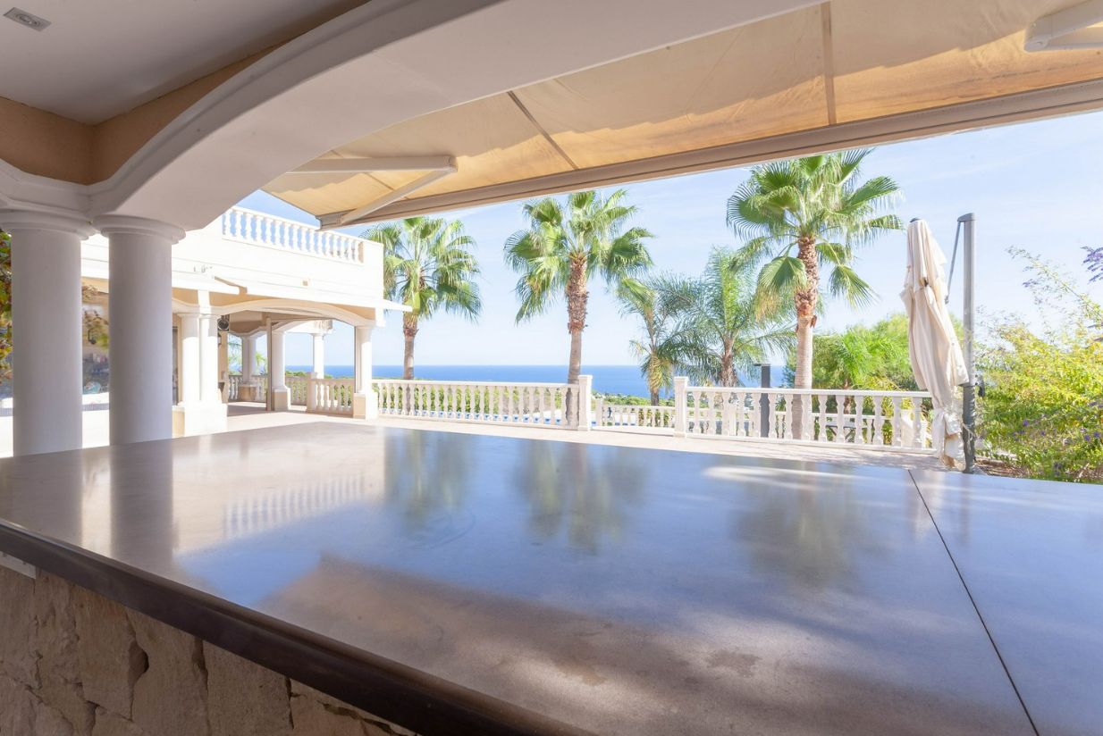 LUXURY AND UNIQUE VILLA DOROTEA IN BENISSA