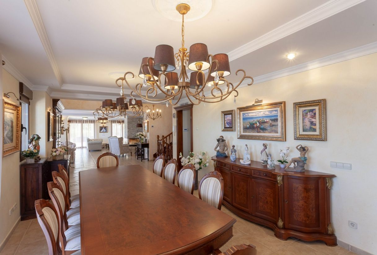 LUXURY AND UNIQUE VILLA DOROTEA IN BENISSA