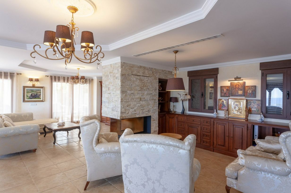 LUXURY AND UNIQUE VILLA DOROTEA IN BENISSA