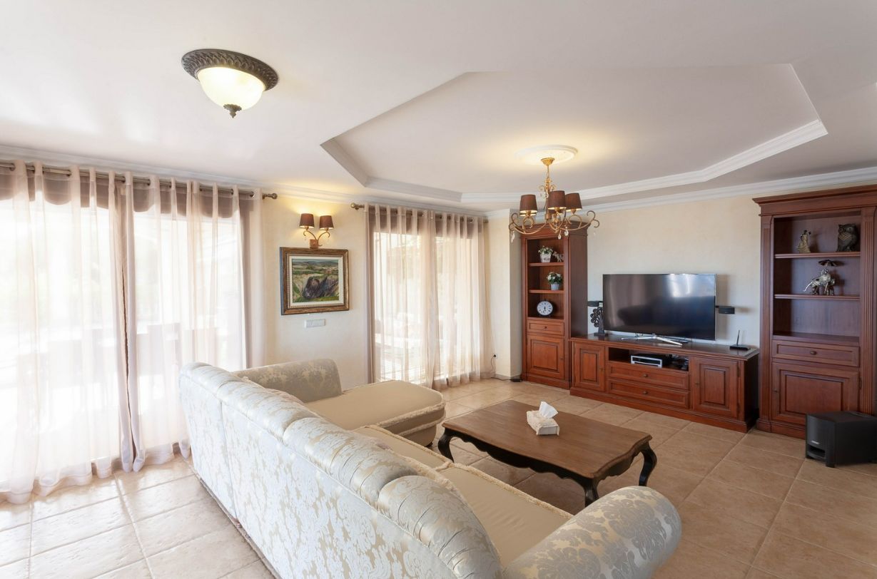 LUXURY AND UNIQUE VILLA DOROTEA IN BENISSA