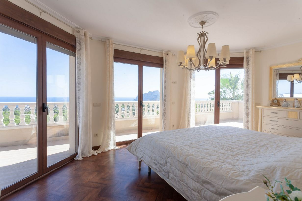 LUXURY AND UNIQUE VILLA DOROTEA IN BENISSA