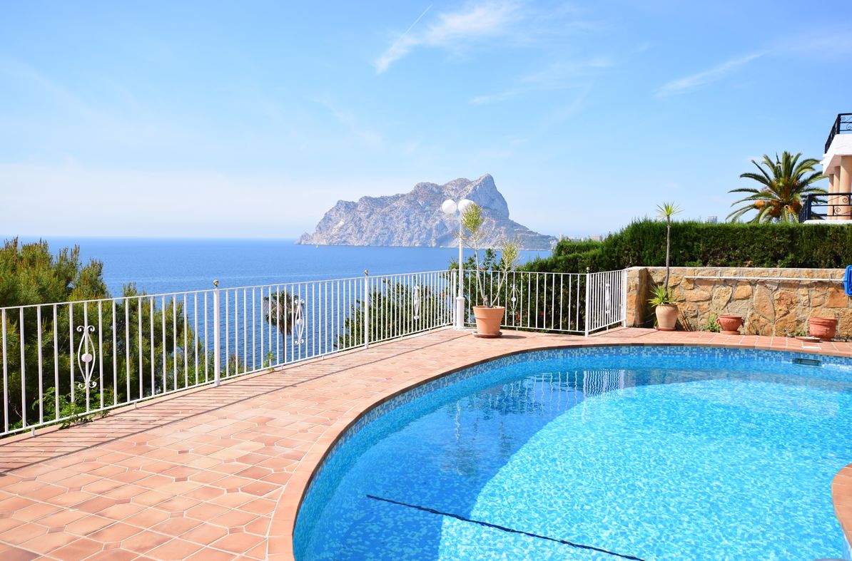 Marvellous villa with wonderful views in Benissa