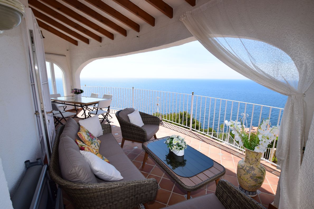 Marvellous villa with wonderful views in Benissa
