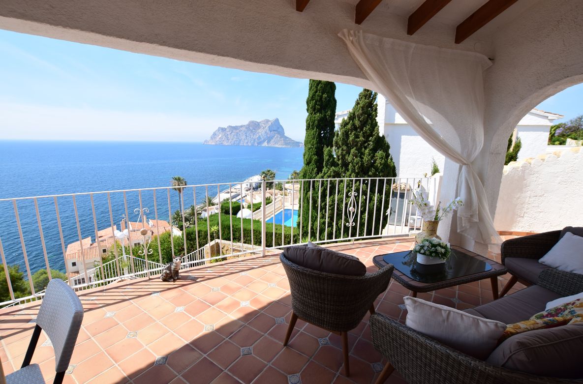 Marvellous villa with wonderful views in Benissa