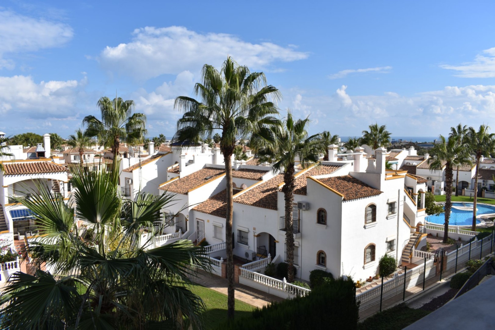 Stunning Duplex Penthouse with Sea Views in Orihuela Costa
