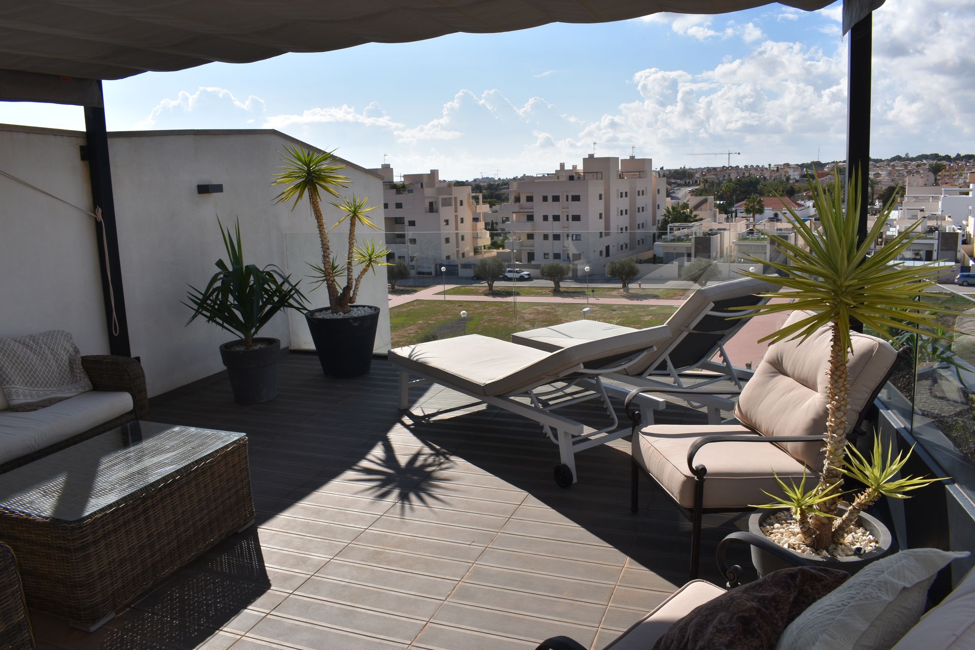 Stunning Duplex Penthouse with Sea Views in Orihuela Costa