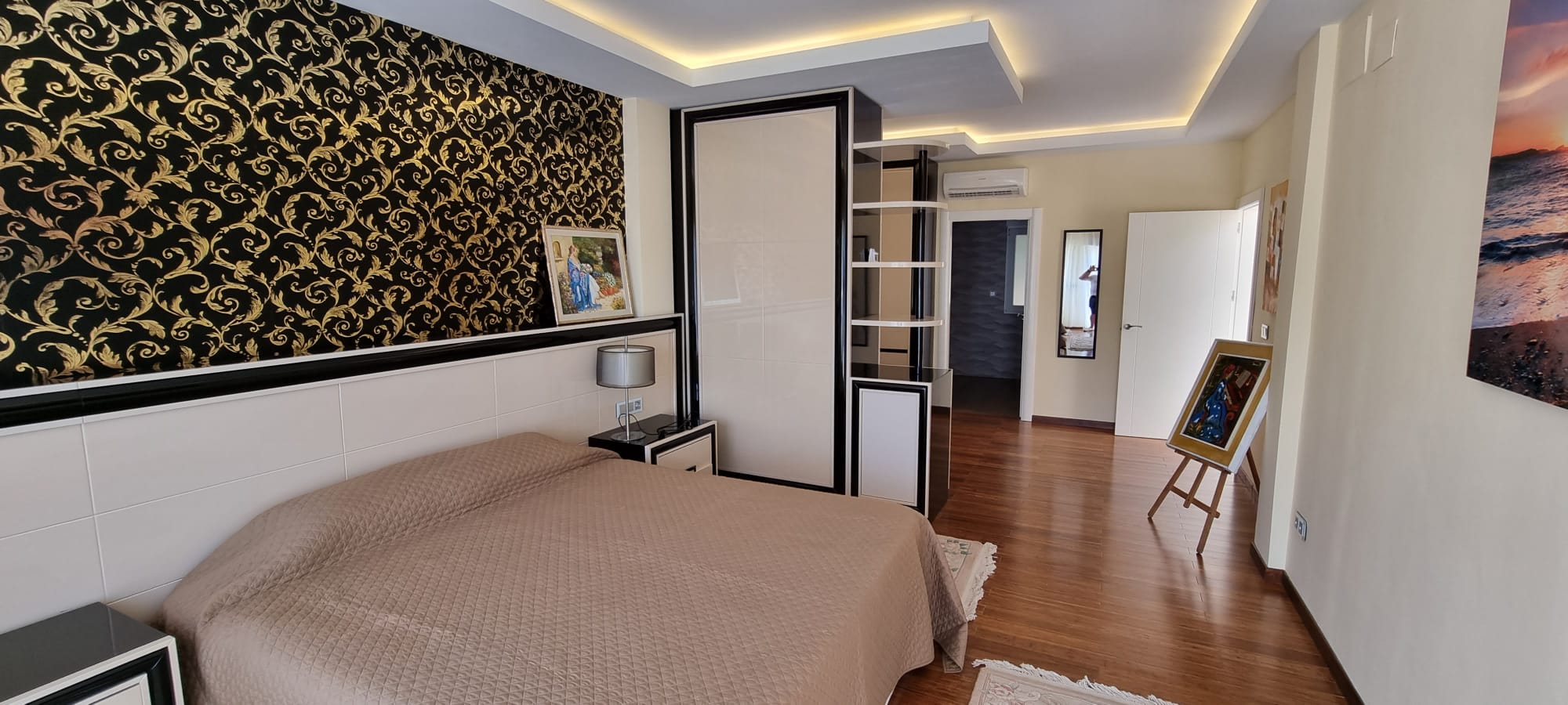 A Charming and Practical Two-Villa Offering