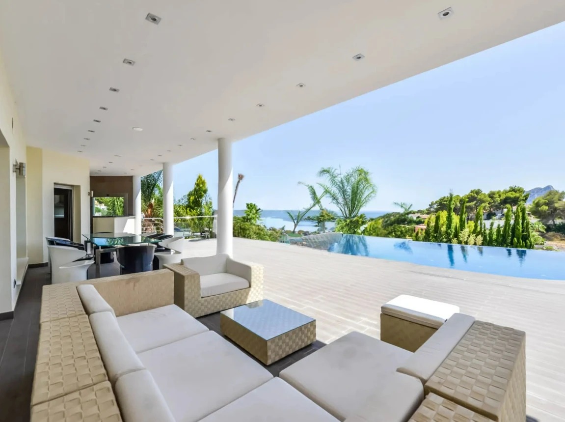 SPECTACULAR LUXURY VILLA IN BENISSA COSTA