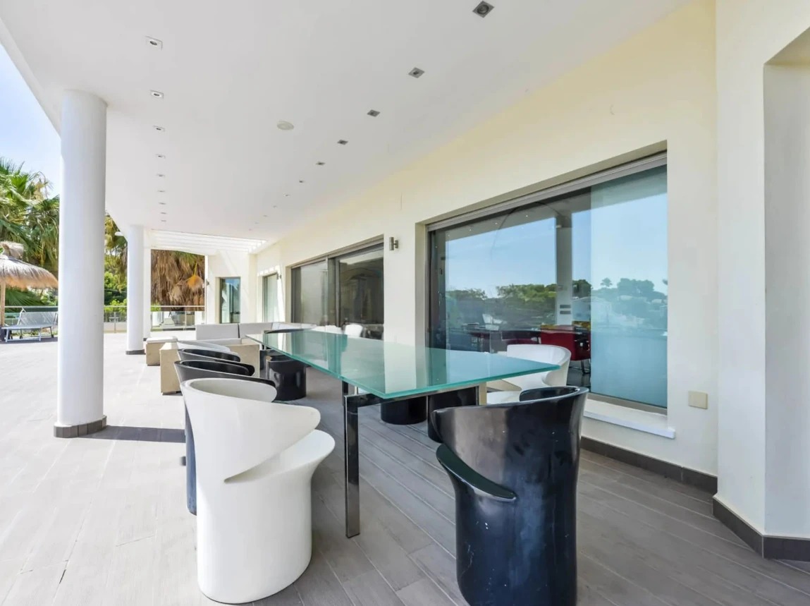 SPECTACULAR LUXURY VILLA IN BENISSA COSTA
