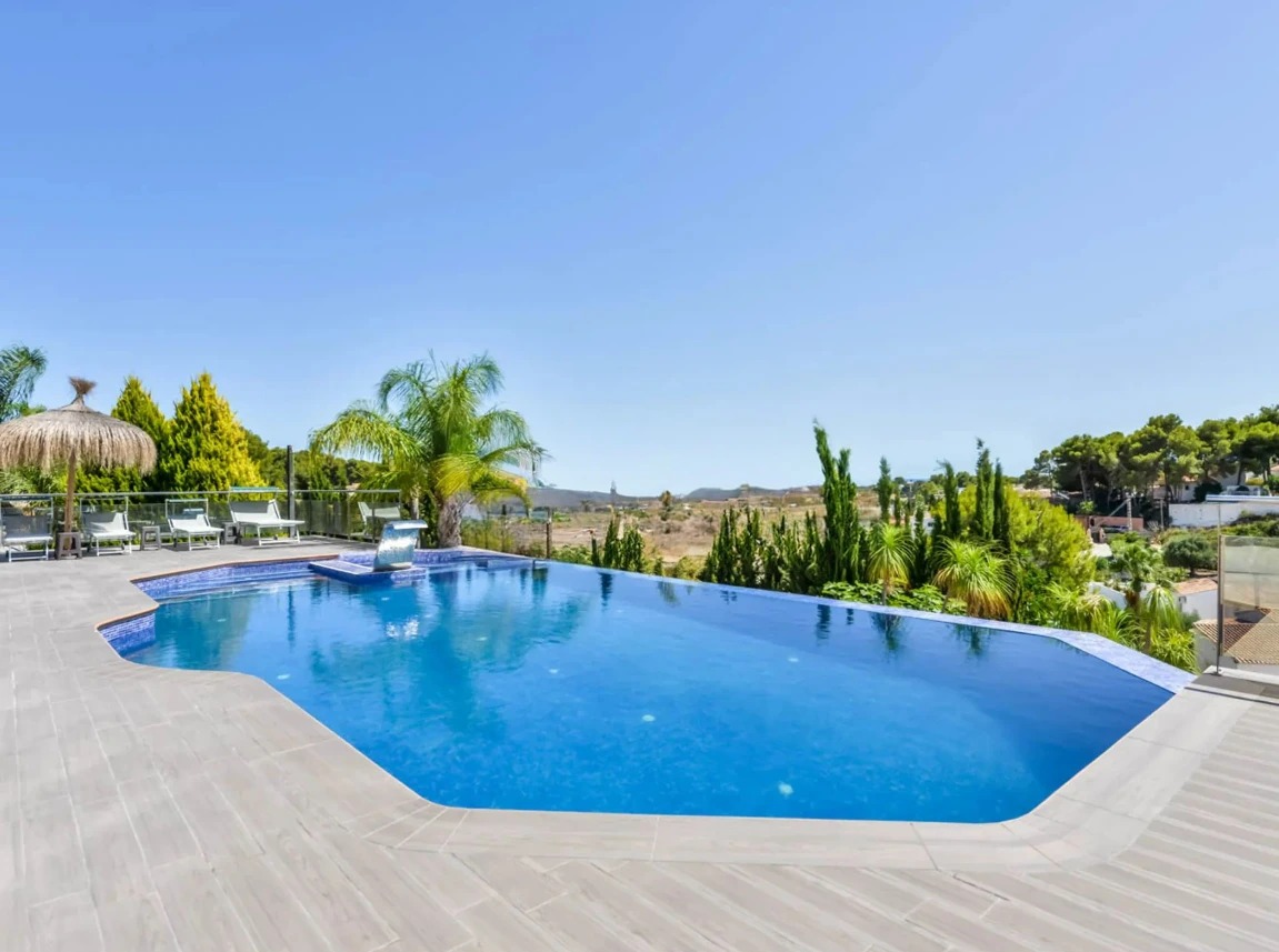 SPECTACULAR LUXURY VILLA IN BENISSA COSTA
