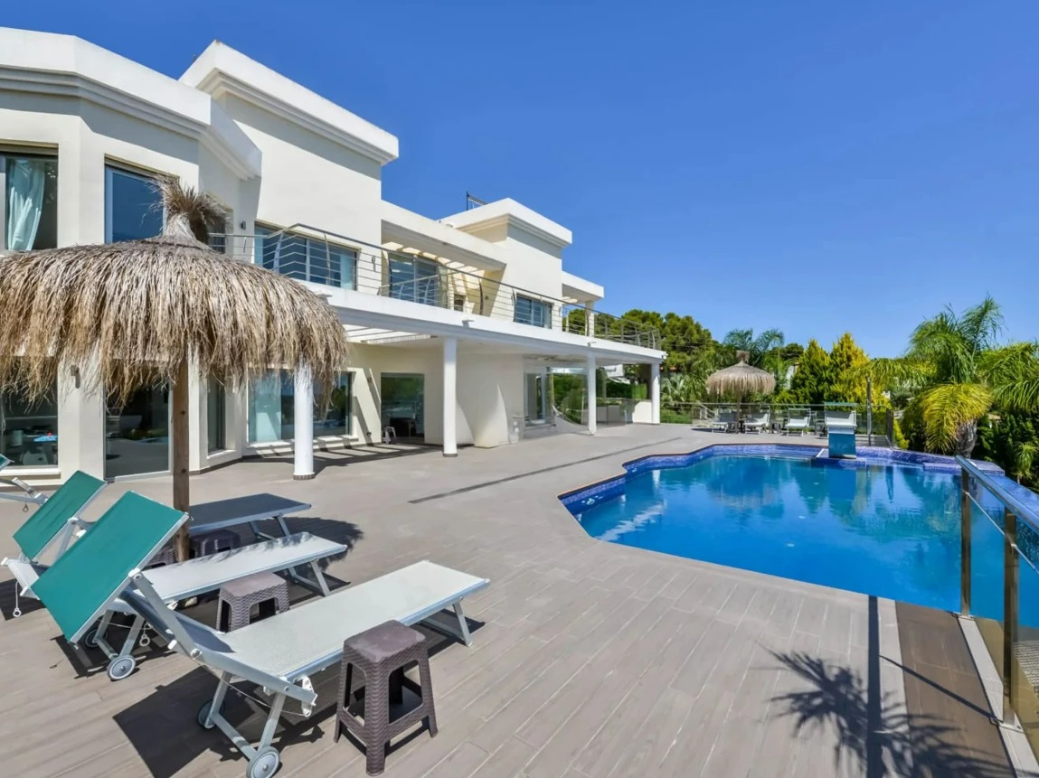 SPECTACULAR LUXURY VILLA IN BENISSA COSTA