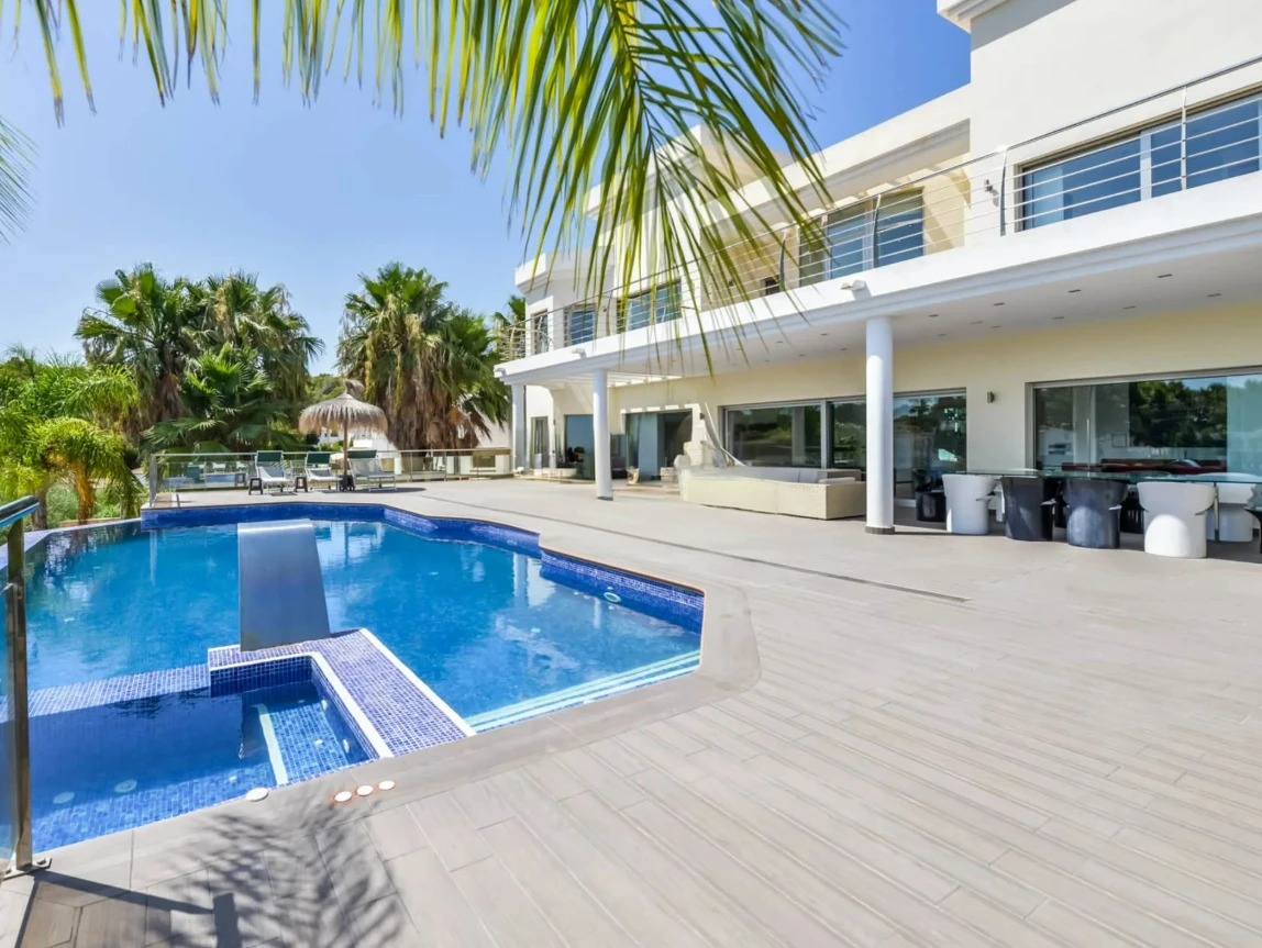 SPECTACULAR LUXURY VILLA IN BENISSA COSTA