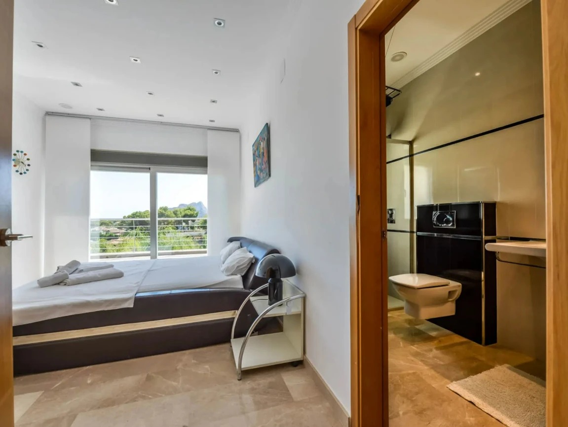 SPECTACULAR LUXURY VILLA IN BENISSA COSTA