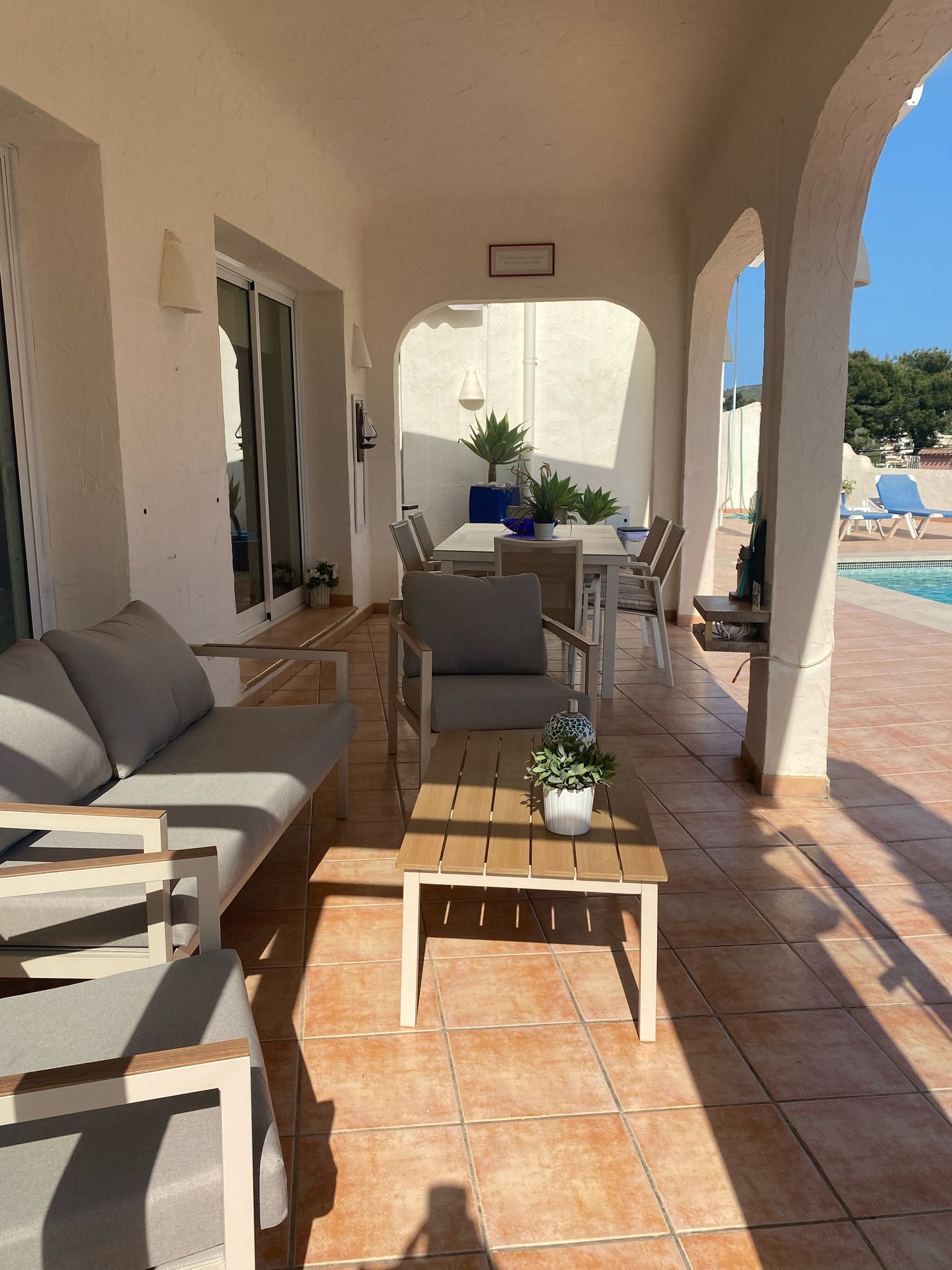 FANTASTIC IBIZA STYLE VILA WITH SEA VIEWS IN THE HEART OF MORAIRA