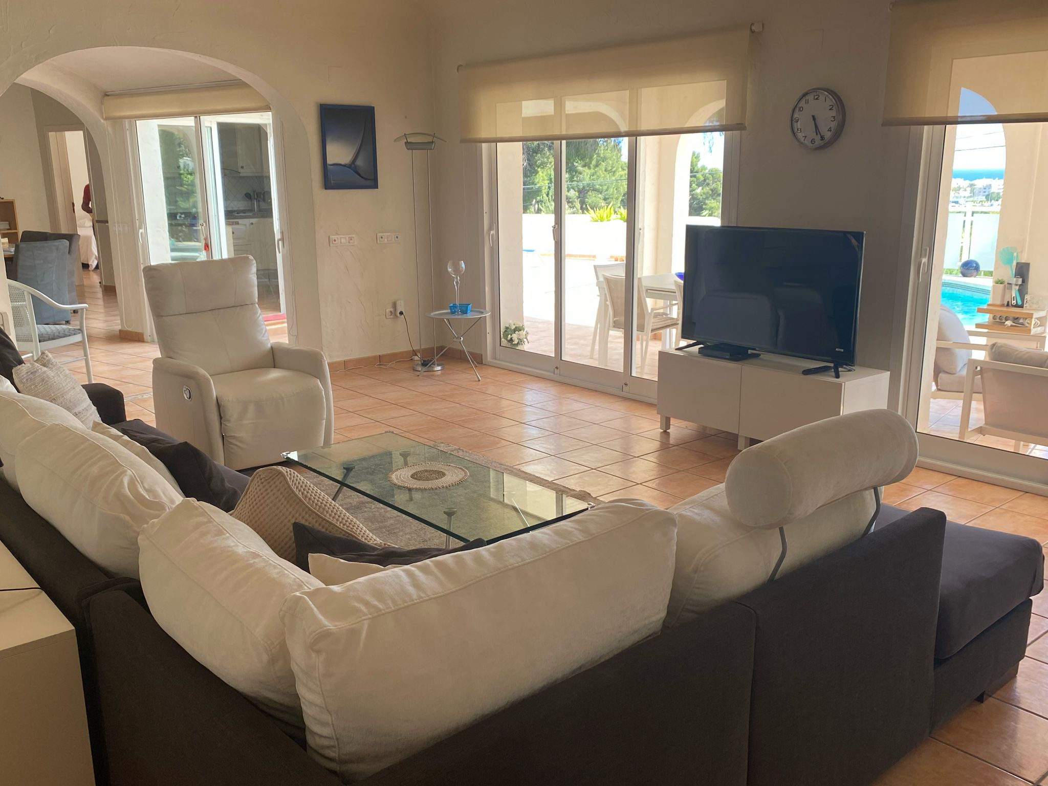 FANTASTIC IBIZA STYLE VILA WITH SEA VIEWS IN THE HEART OF MORAIRA