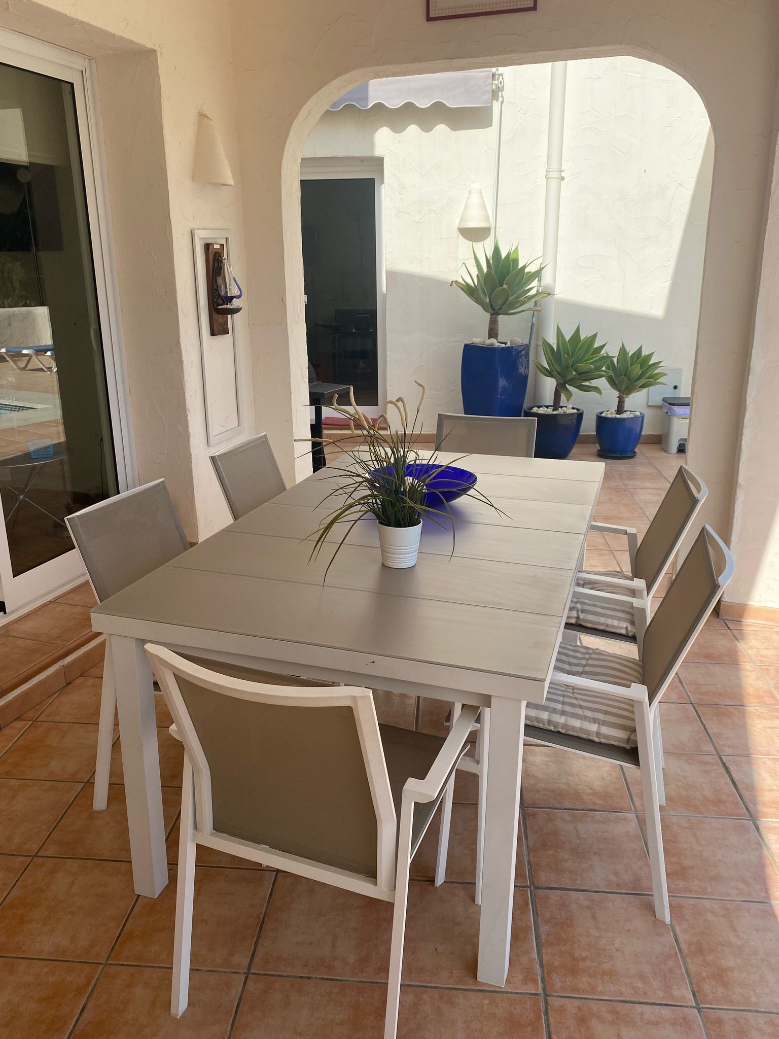 FANTASTIC IBIZA STYLE VILA WITH SEA VIEWS IN THE HEART OF MORAIRA