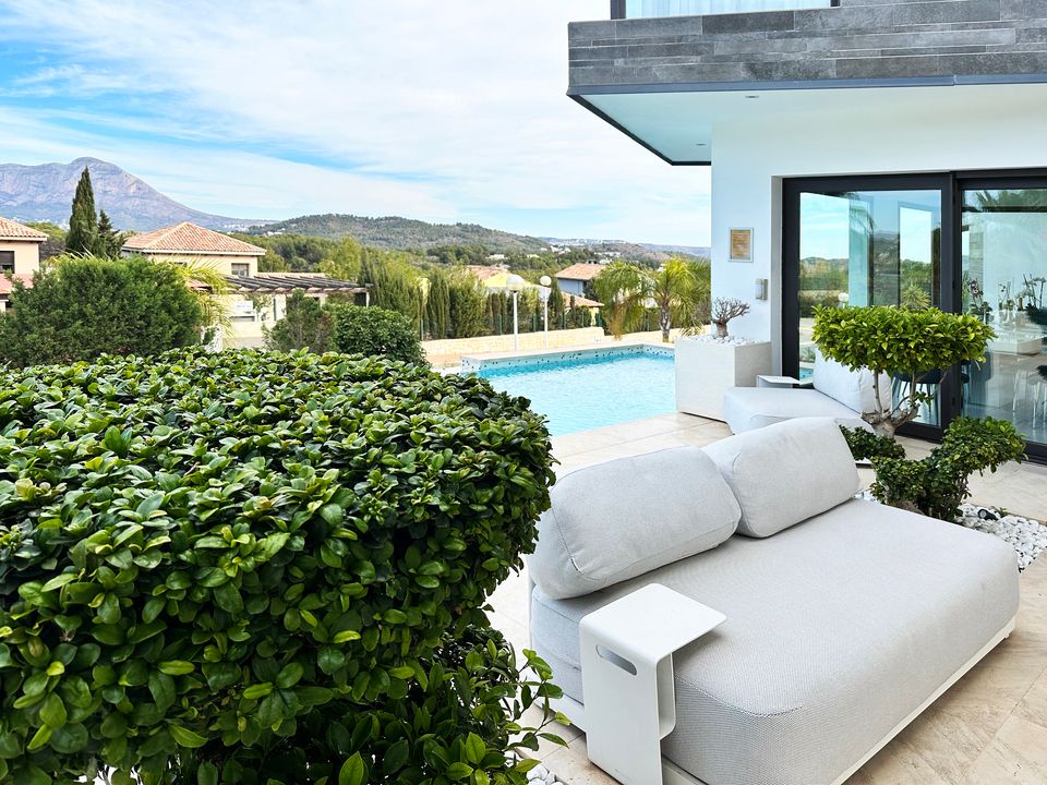 Villa in the Cansalades area of Jávea