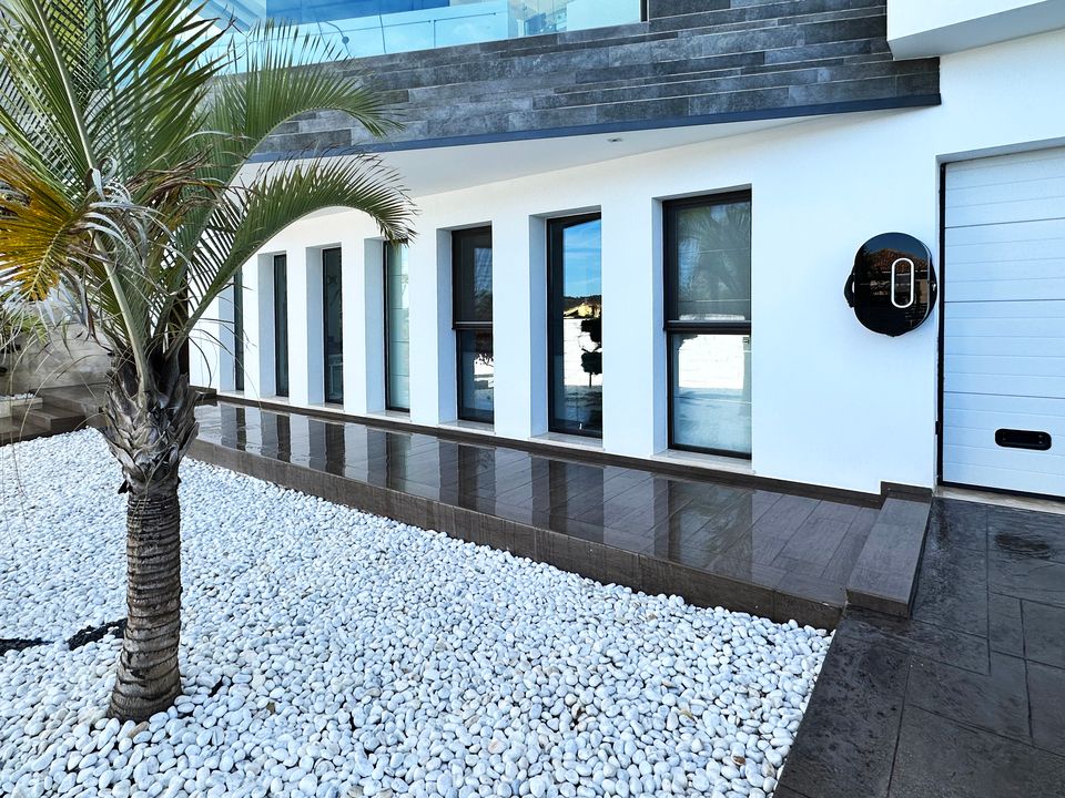 Villa in the Cansalades area of Jávea