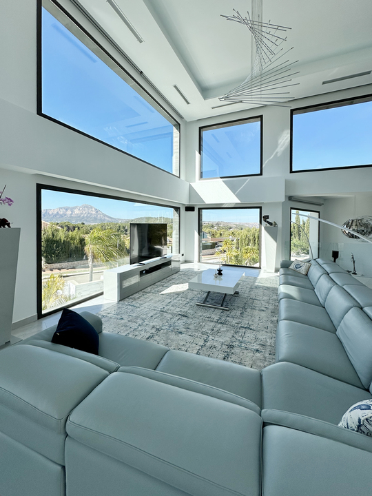 Villa in the Cansalades area of Jávea