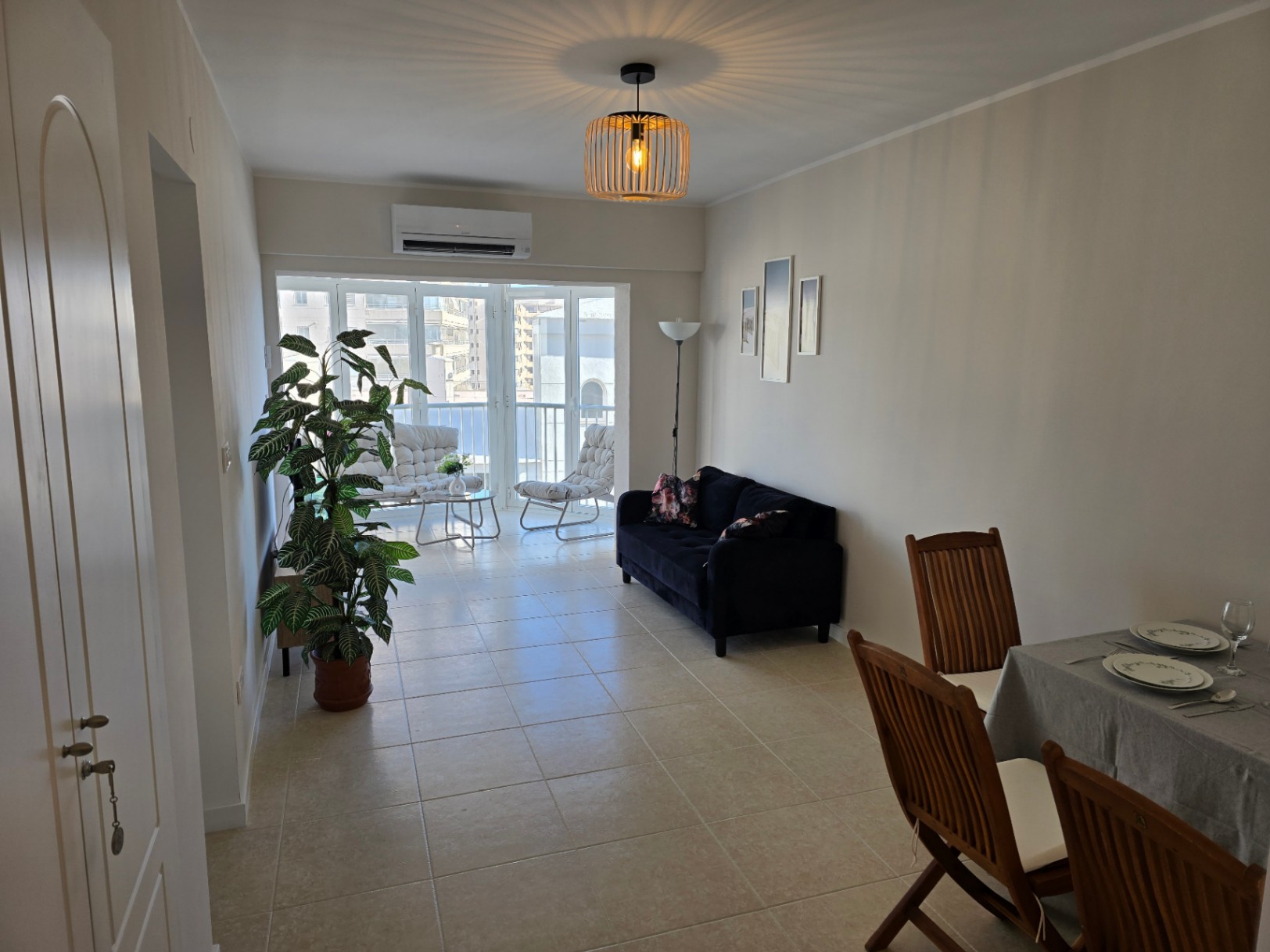 BEAUTIFUL APARTMENT WITH STUNNING SEA VIEWS IN PLAYA LA FOSA IN CALPE