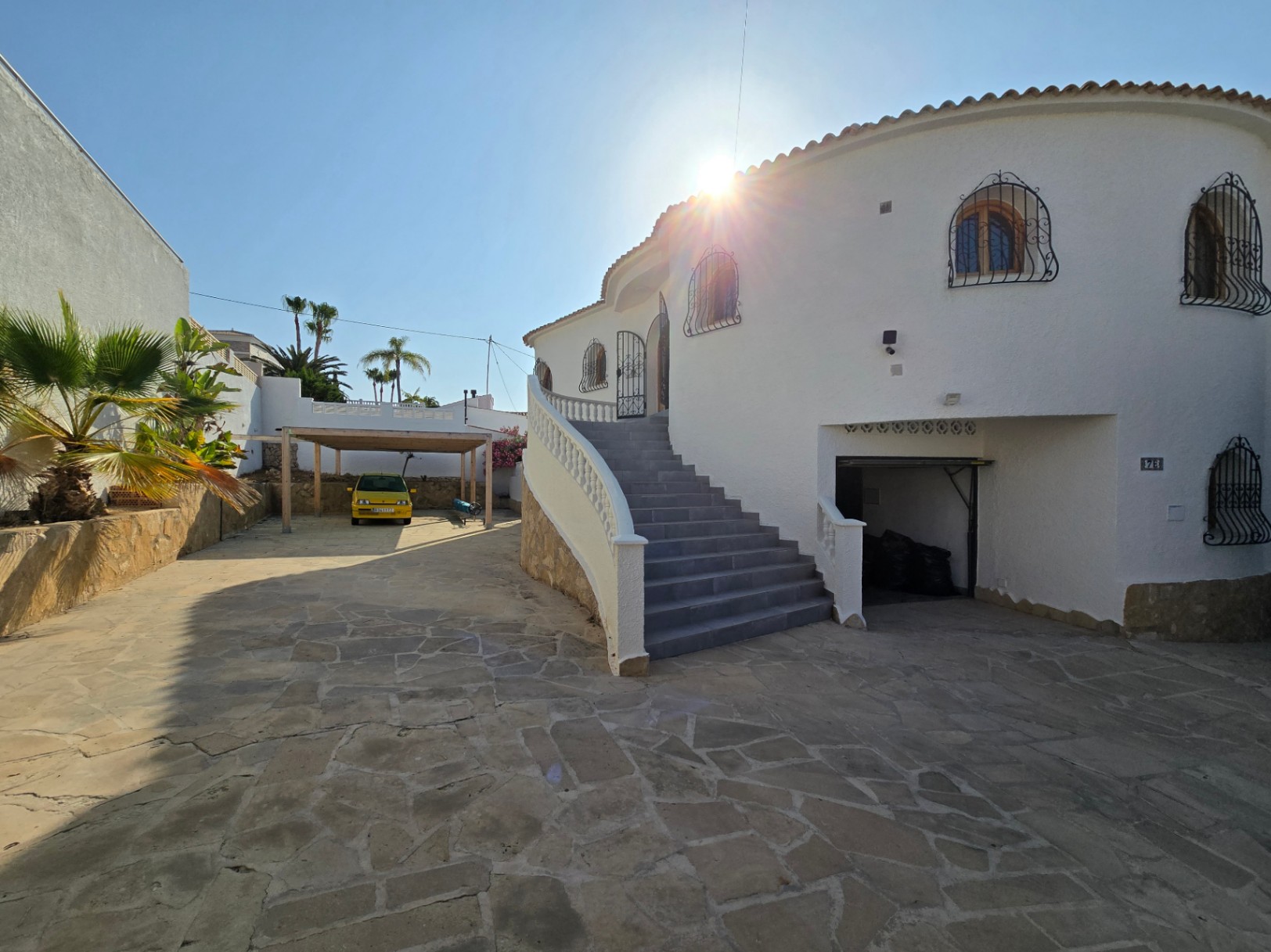 BEAUTIFUL CHALET WITH IMPRESSIVE VIEWS NEAR THE SEA IN CALPE
