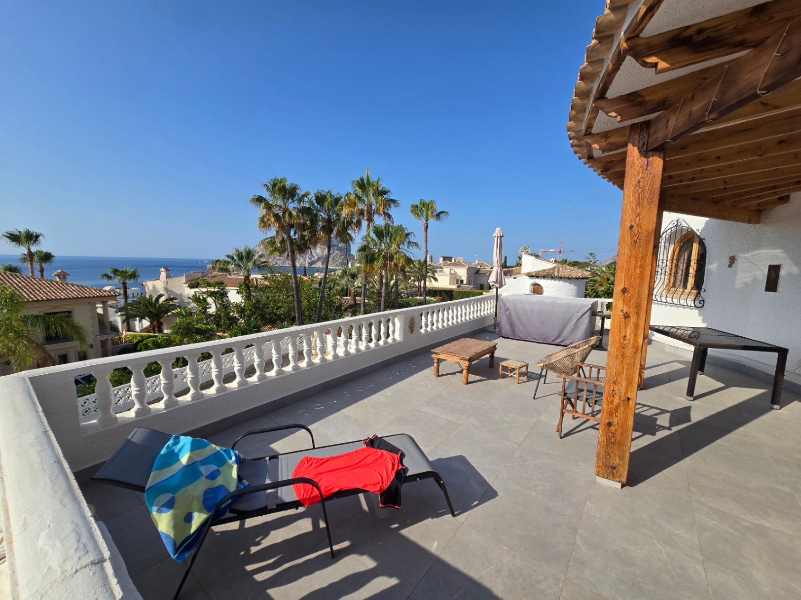 BEAUTIFUL CHALET WITH IMPRESSIVE VIEWS NEAR THE SEA IN CALPE