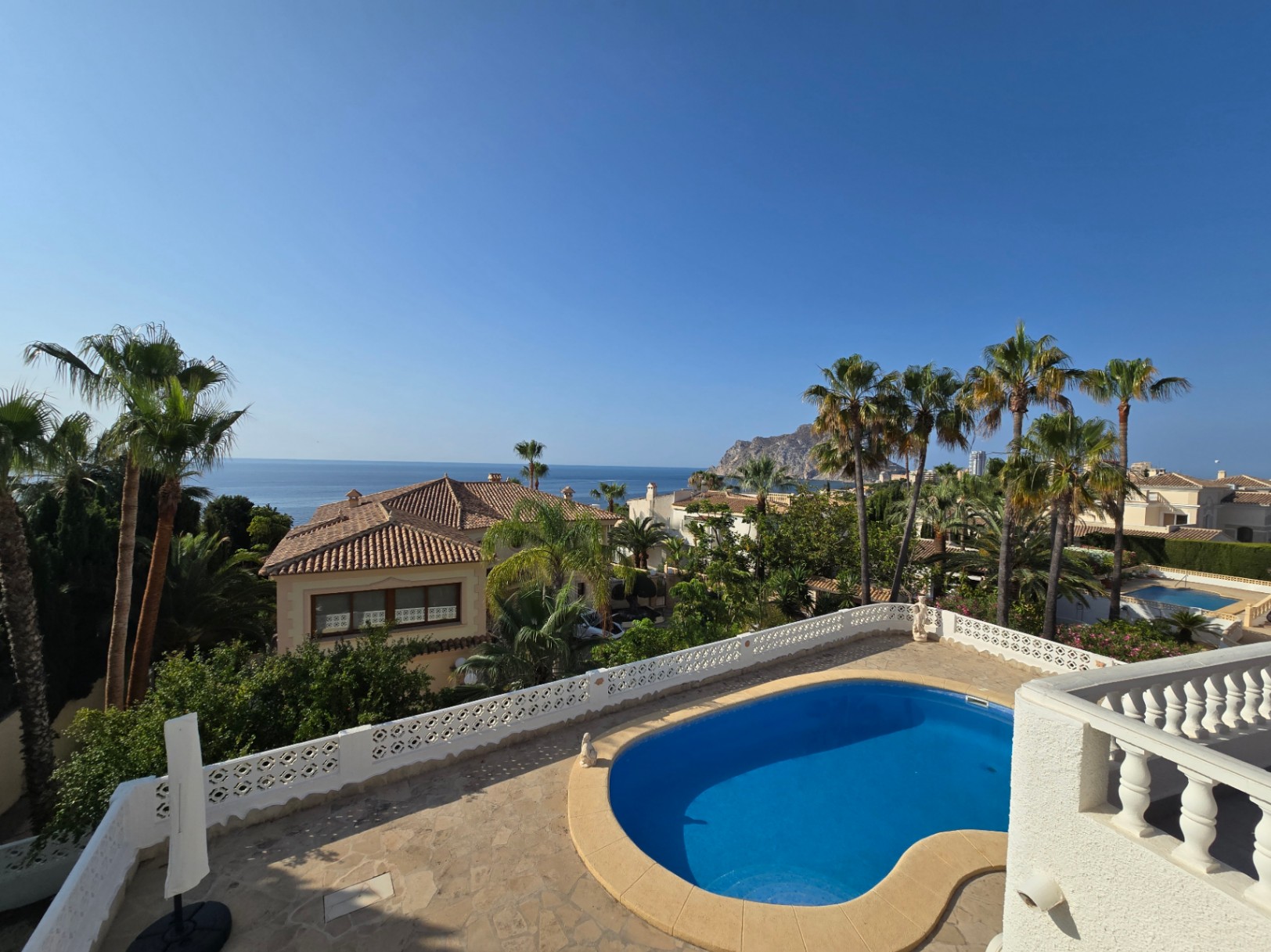 BEAUTIFUL CHALET WITH IMPRESSIVE VIEWS NEAR THE SEA IN CALPE