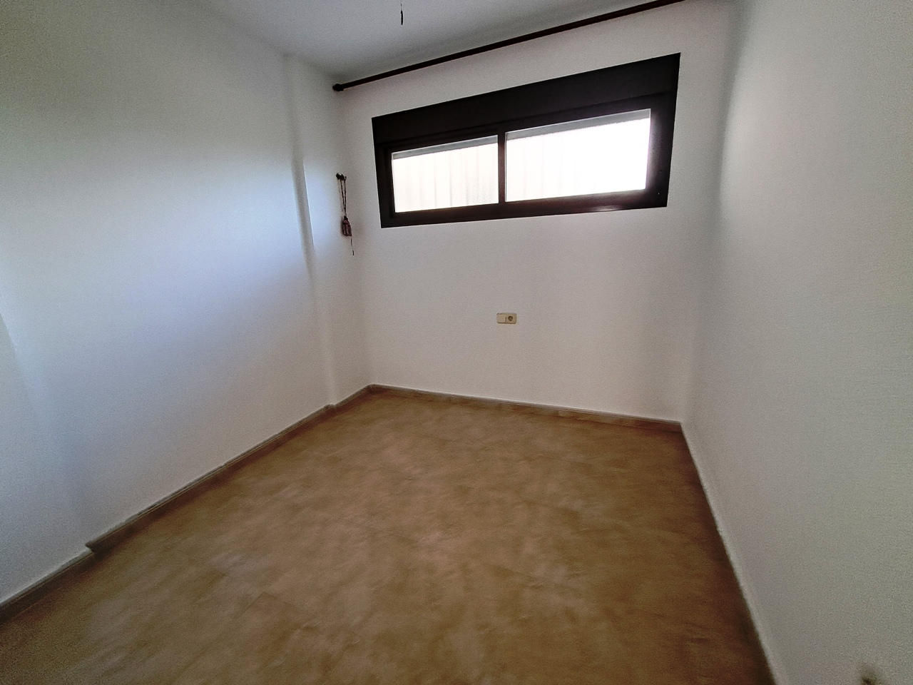 Nice groundfloor apartment with terrace and garden
