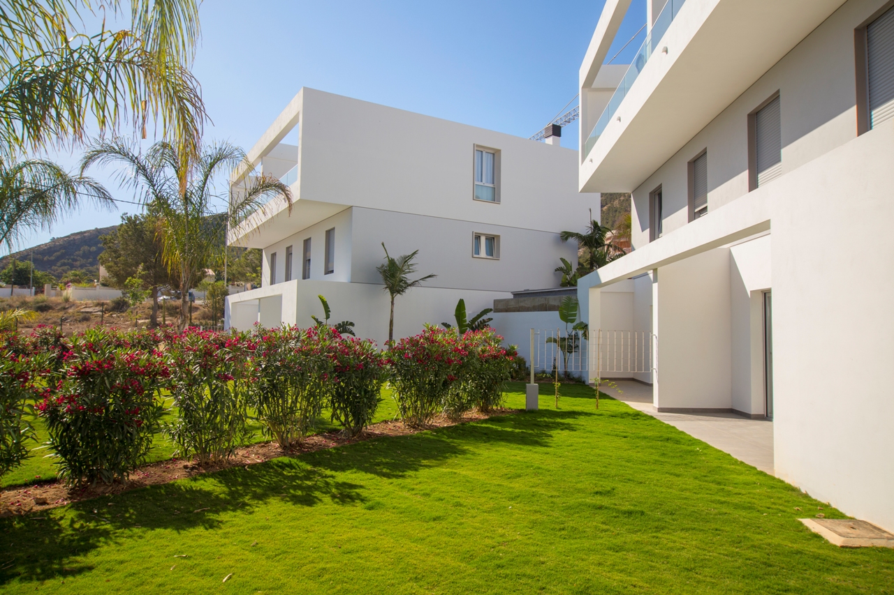 Four amazing homes for sale in Albir